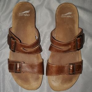 Dansko Rosie Brown Sandal size EU 39/US 9